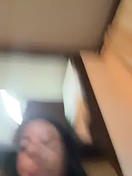 Snapshot of Elamesmamorena chatting on 02/25/26, 03:07 Elamesmamorena online show from 02/25/26, 03:07