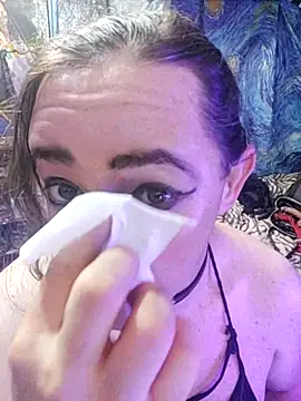 Boo-boo kittyfux online show from 10/03/25, 05:14