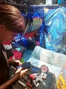 Boo-boo kittyfux online show from 02/15/26, 09:52