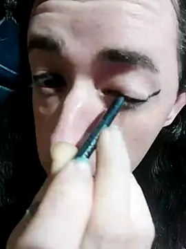 Boo-boo kittyfux online show from 10/18/25, 05:53