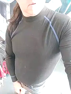 Boo-boo kittyfux online show from 11/18/25, 02:20