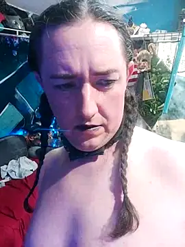 Boo-boo kittyfux online show from 10/29/25, 04:50