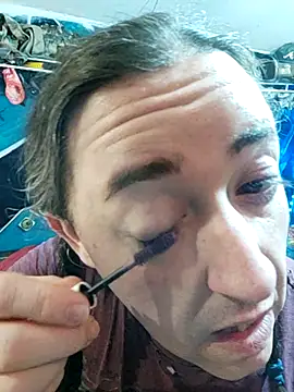 Boo-boo kittyfux online show from 10/28/25, 04:24