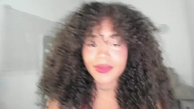 Snapshot of Maria_juliana chatting on 12/03/24, 05:15 Maria juliana online show from 12/03/24, 05:15