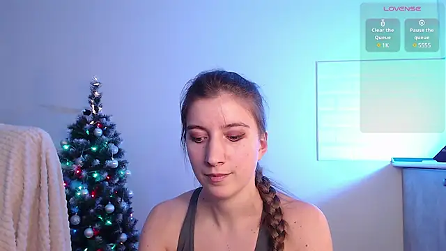 Snapshot of Eva_Hailey_ chatting on 01/05/25, 08:11 Eva Hailey online show from 01/05/25, 08:11