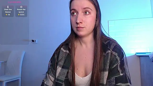 Eva Hailey  online show from 03/12/26, 05:34