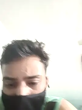 Snapshot of Mr_joh chatting on 11/19/25, 04:56 Mr joh online show from 11/19/25, 04:56