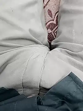 Snapshot of Mr_joh chatting on 11/08/25, 01:03 Mr joh online show from 11/08/25, 01:03