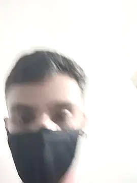 Snapshot of Mr_joh chatting on 11/11/25, 05:13 Mr joh online show from 11/11/25, 05:13