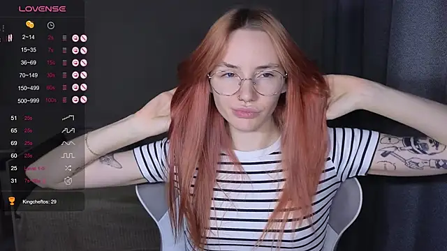 littlevildevil online show from 11/17/25, 10:41