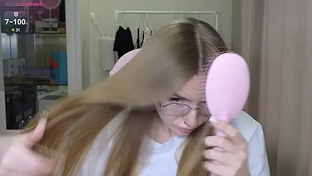 littlevildevil online show from 03/19/25, 11:06