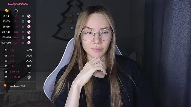 littlevildevil online show from 12/23/25, 09:08