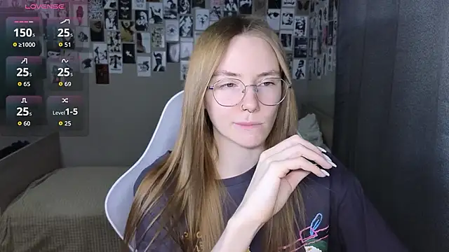 littlevildevil online show from 02/23/26, 11:00