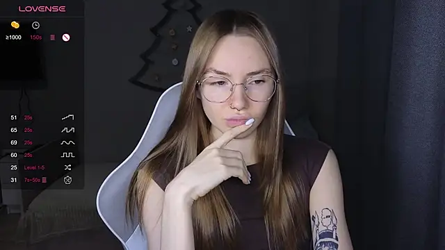 littlevildevil online show from 12/22/25, 10:04