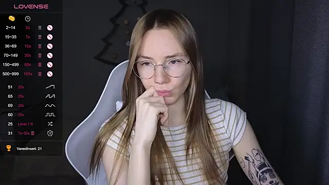 littlevildevil online show from 12/21/25, 10:06