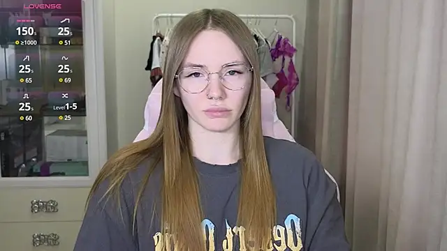 littlevildevil online show from 03/03/25, 12:06