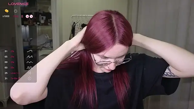 littlevildevil online show from 09/14/25, 11:10