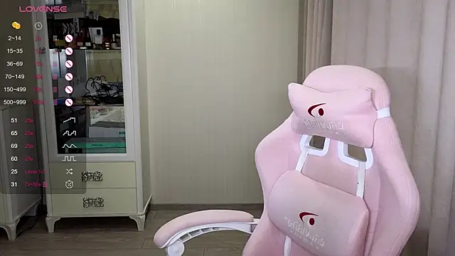 littlevildevil online show from 10/21/25, 10:47