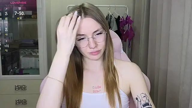 littlevildevil online show from 03/04/25, 11:08