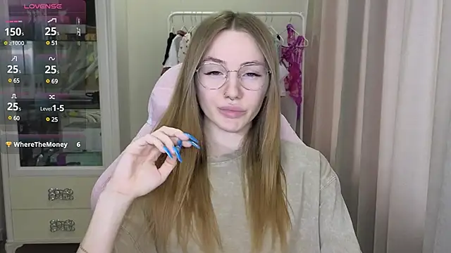 littlevildevil online show from 02/22/25, 10:18