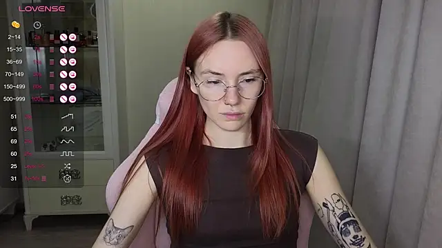 littlevildevil online show from 11/09/25, 09:57