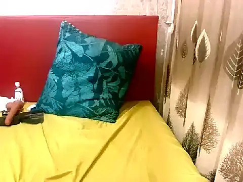 Snapshot of Indian_sunshine chatting on 09/15/25, 05:35 Indian sunshine online show from 09/15/25, 05:35