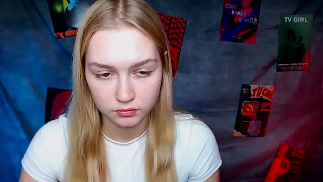 MademoiselleCl online show from 11/06/25, 01:37