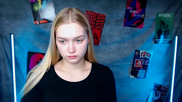 MademoiselleCl online show from 10/20/25, 06:15