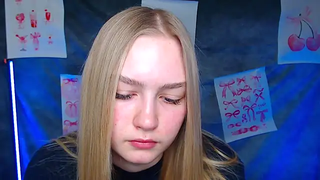 MademoiselleCl online show from 02/17/26, 07:05