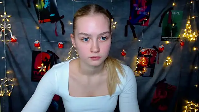 MademoiselleCl online show from 12/05/25, 01:10