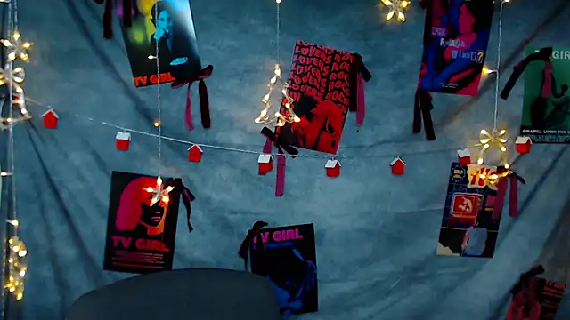 MademoiselleCl online show from 12/22/25, 07:25