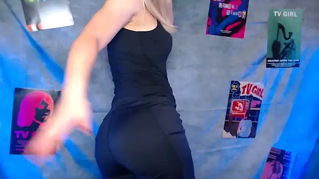 MademoiselleCl online show from 09/19/25, 01:04