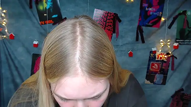 MademoiselleCl online show from 12/20/25, 01:47