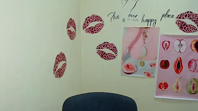 MademoiselleCl online show from 03/04/25, 07:30