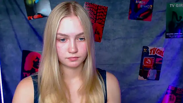 MademoiselleCl online show from 10/15/25, 12:02