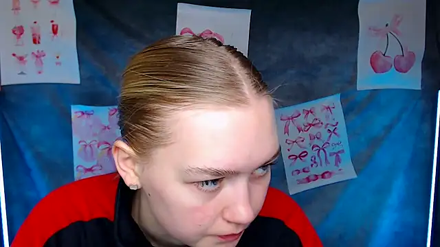 MademoiselleCl online show from 02/19/26, 07:16