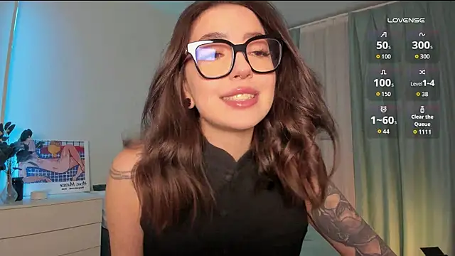 Oh My Dianee online show from 11/24/25, 07:19