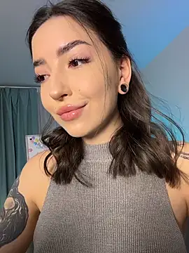 Oh My Dianee online show from 11/07/25, 07:35