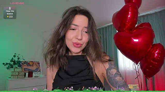 Snapshot of Oh_My_Dianee chatting on 02/13/25, 11:06 Oh My Dianee online show from 02/13/25, 11:06