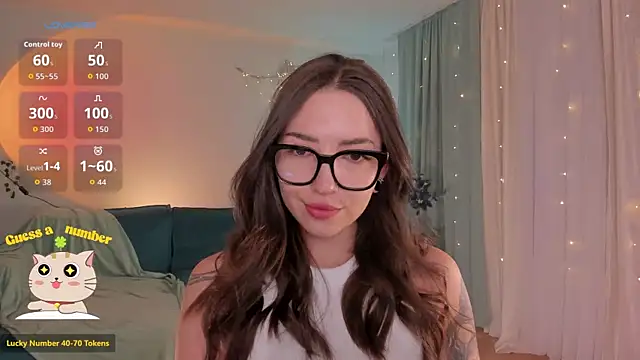 Snapshot of Oh_My_Dianee chatting on 06/22/26, 09:17 Oh My Dianee online show from 06/22/26, 09:17