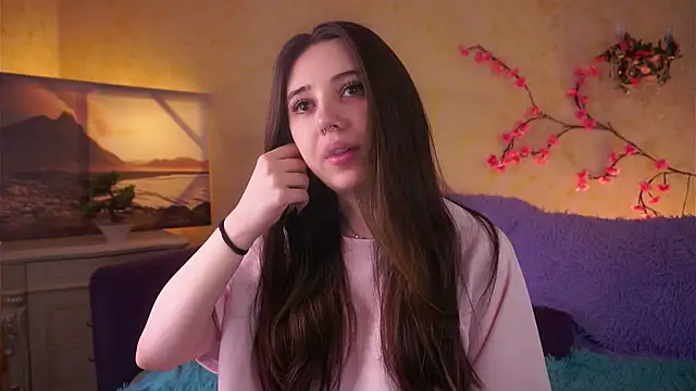 GillianDowdey online show from 04/15/26, 03:34