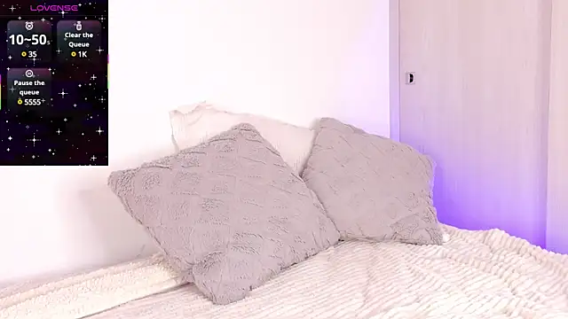 Nix Taylor online show from 02/17/25, 08:49