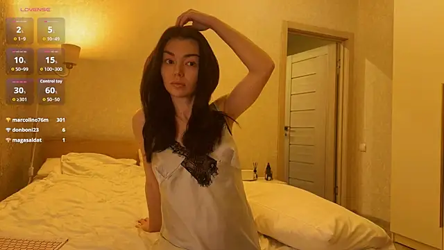 julya flowerss online show from 03/27/26, 05:25