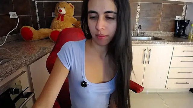 Snapshot of anna_alvarez chatting on 07/15/26, 11:28 anna alvarez online show from 07/15/26, 11:28