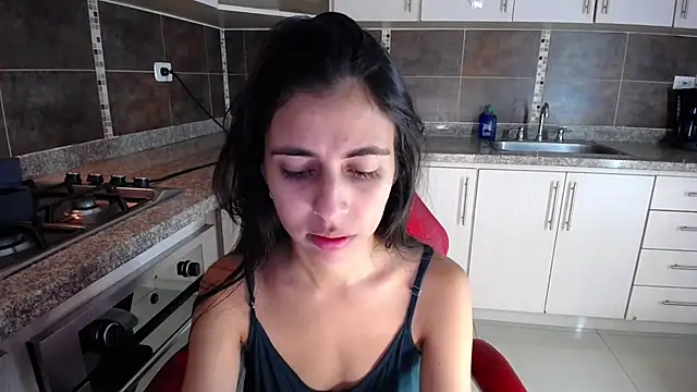 anna alvarez online show from 12/19/25, 12:29