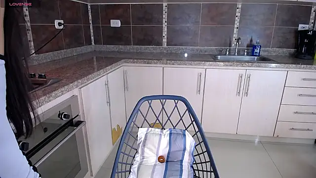 anna alvarez online show from 02/10/26, 11:42