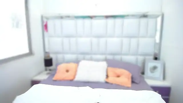 anna alvarez online show from 11/11/25, 11:49