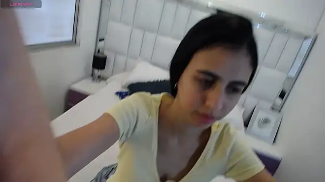 anna alvarez online show from 03/11/26, 11:37