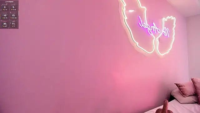 Ninna monroe  online show from 11/11/25, 04:13