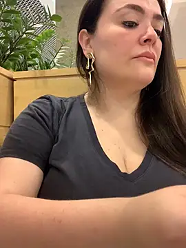 Sophie Eaton online show from 09/13/25, 07:25
